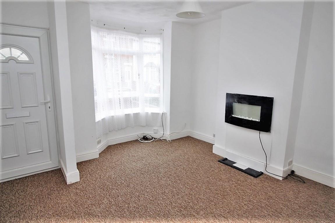 3 bed property in Albany Road, Reading